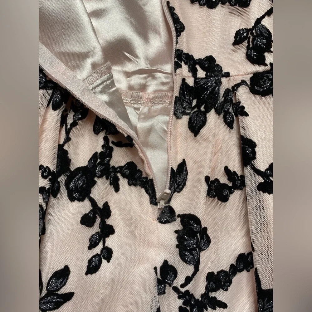 The Children’s Place Floral Holiday Dress Size 6